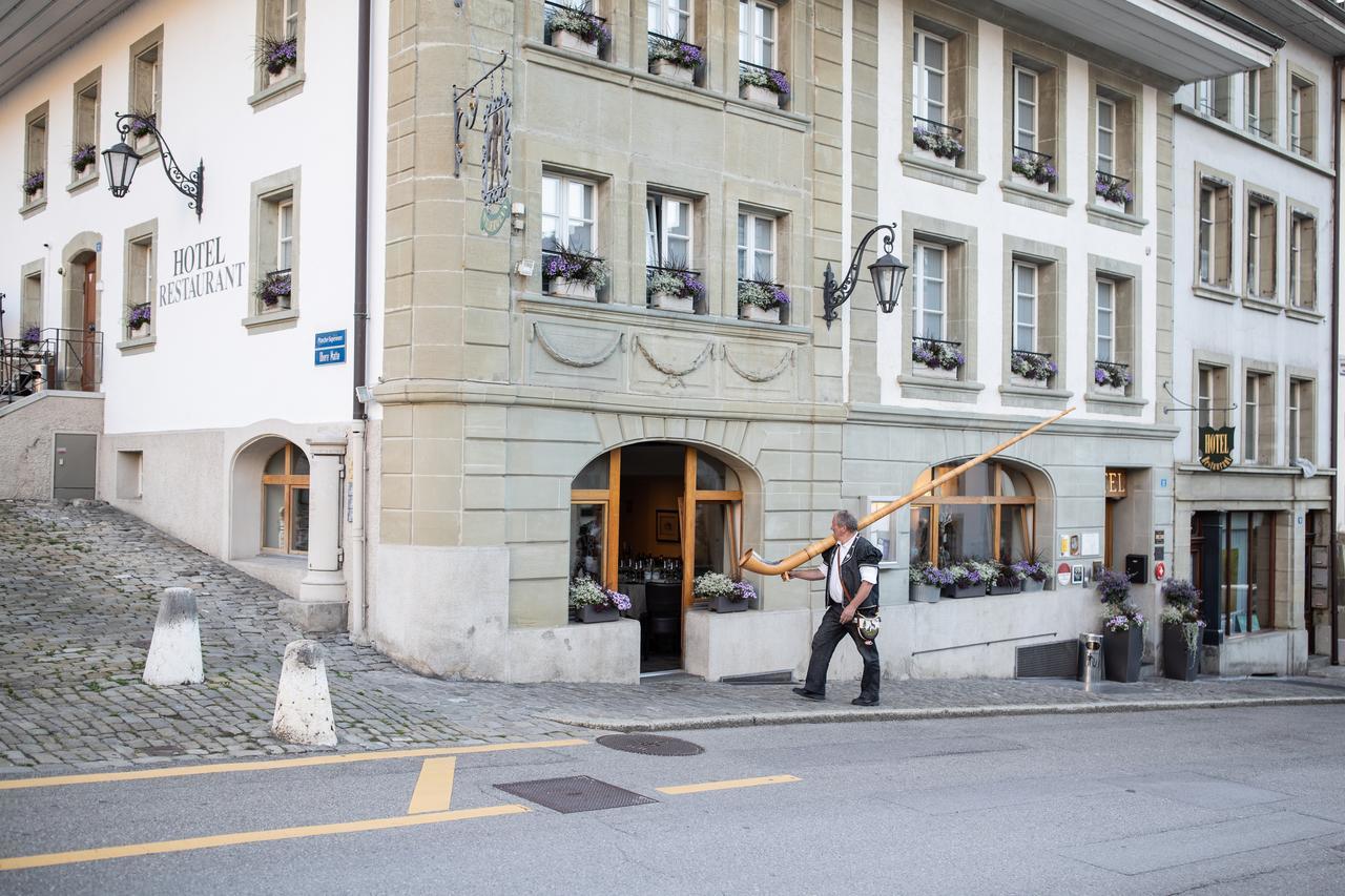 Hotel Restaurant Au Sauvage Fribourg Exterior foto